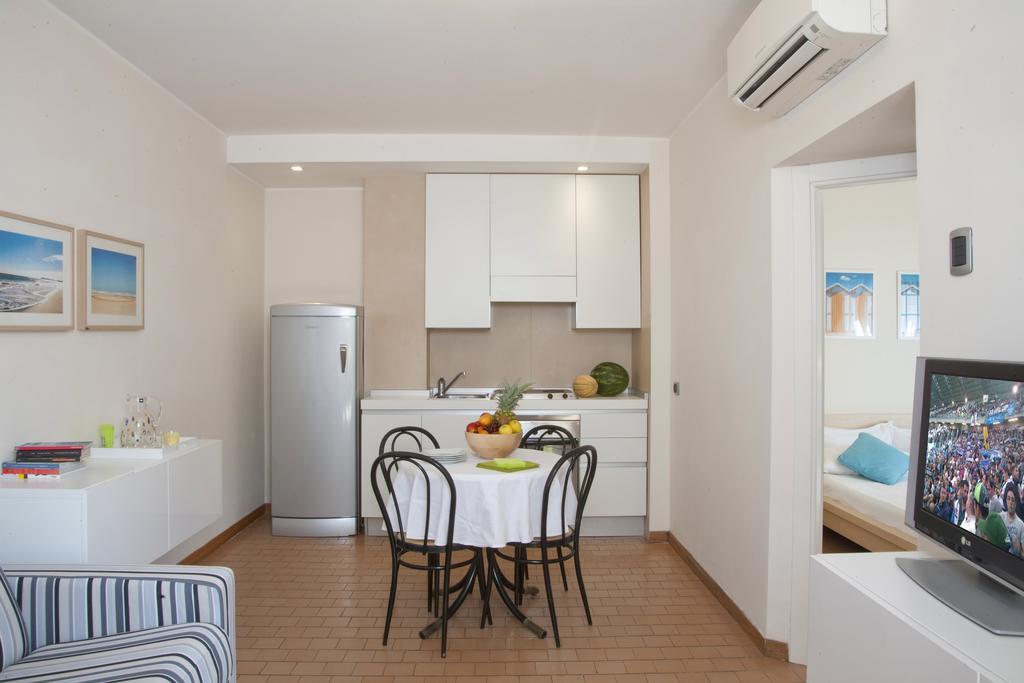 Aris Residence Riccione Phòng bức ảnh